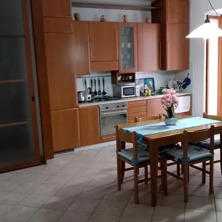 Scorci Di Mare Apartment *